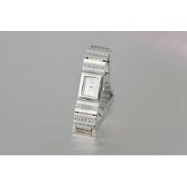 Elegantní hodinky stříbrné